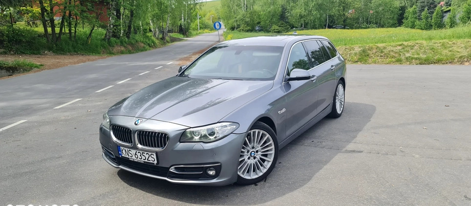 BMW Seria 5 cena 64900 przebieg: 153000, rok produkcji 2014 z Mogilno małe 106